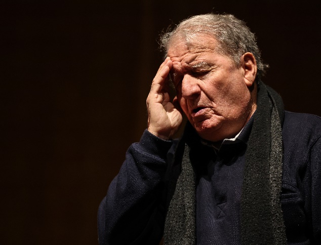 Francescu Simeoni, ritrattatu da Olivier Sanchez Francescu Simeoni, ritrattatu da Olivier Sanchez