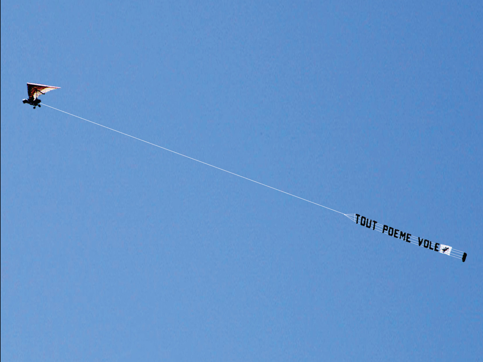 Performance Akenaton, Tout poème vole, Ajaccio