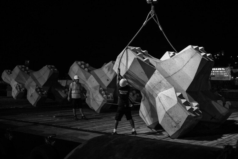 Di notte, incù Armand Luciani